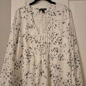 Womens Maternity Size Small A Pea in the Pod White Blouse